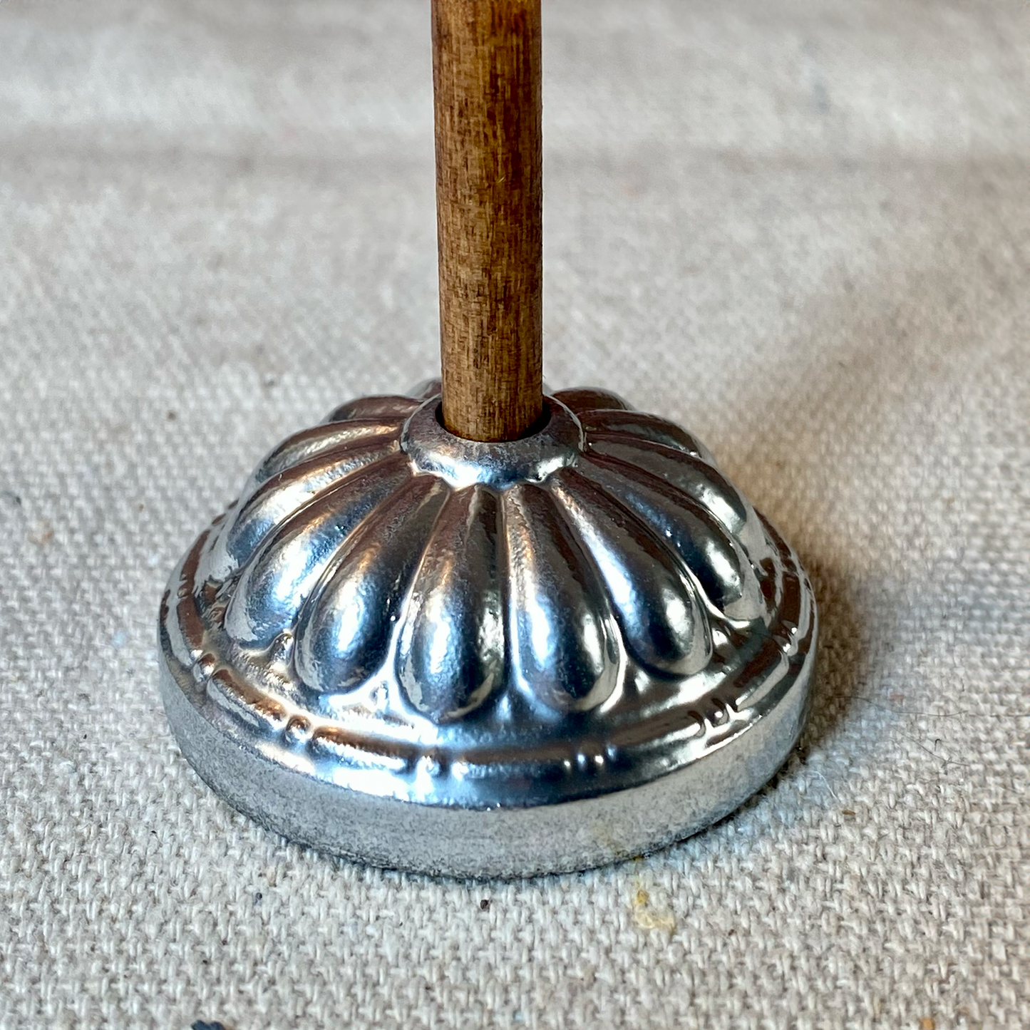 Lana’s Hope for America Mini American Flag and Stand