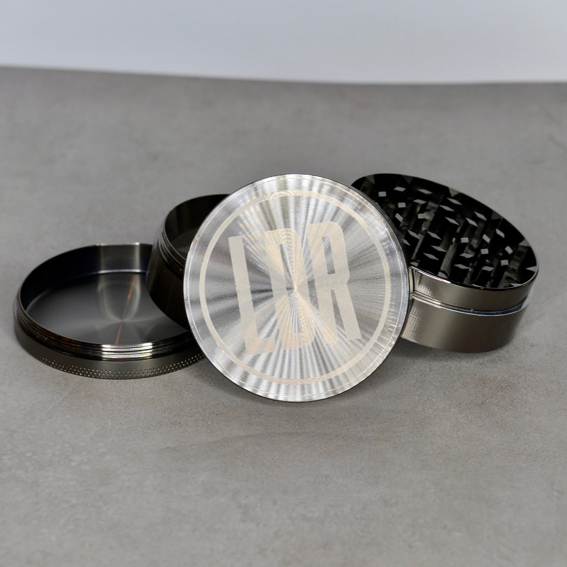3 piece Grinder