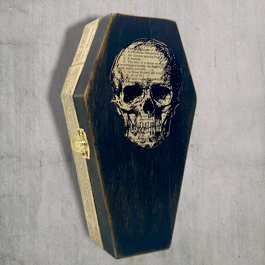 Skull Coffin